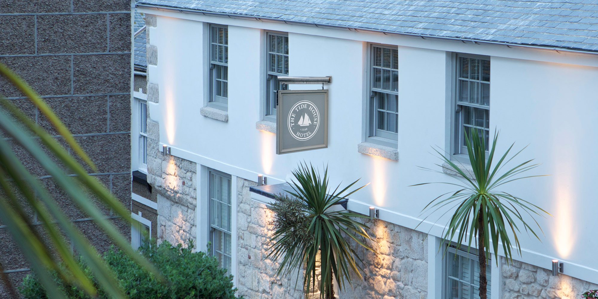 The Tide House Logo Design Banner